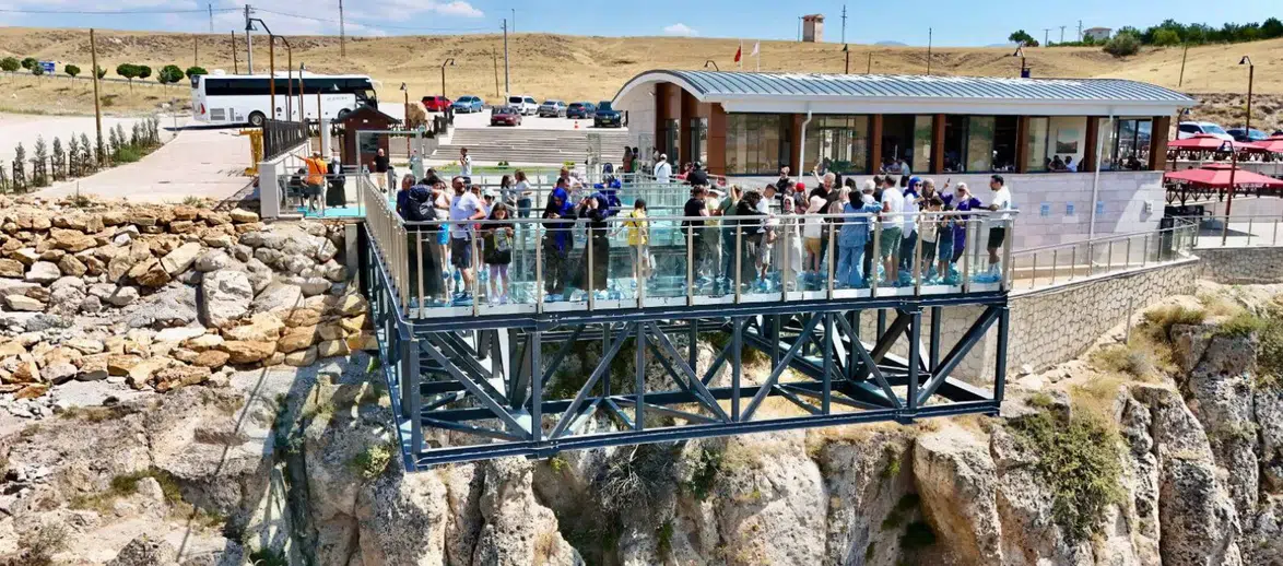 Ihlara Vadisi Dört Mevsim Turizm Severlerin Gözdesi