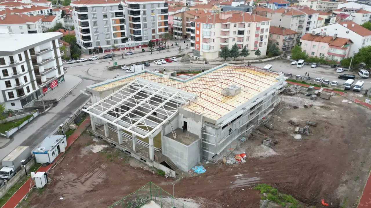 Gençlik Merkezi Projesinde Çalışmalar Aralıksız Devam Ediyor
