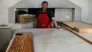 Aksaray’da Etli Ekmek Fırınlarında Ramazan Bereketi