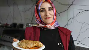 Şırdan ve mumbar yapıp pazarlarda sattı, şimdi kendi dükkanının patronu oldu