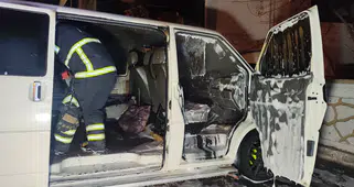 Minibüs yangını korkuttu