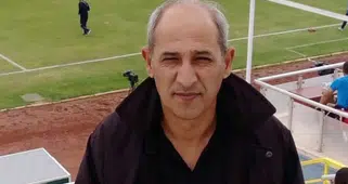 Milli maçta kalp krizi geçiren gazeteci hayatını kaybetti