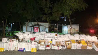 Tırda 5,5 milyon liralık kaçak ürün ele geçirildi