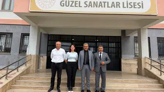 Uzantı’dan Güzel Sanatlar Lisesine ziyaret