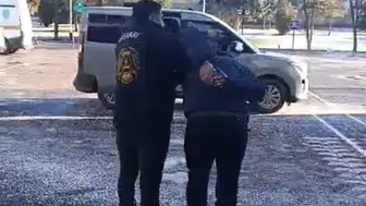 3 evi soyan hırsız, 90 kamera incelenerek çaldığı eşyalarla yakalandı