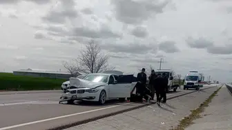 Aksaray’da iki otomobil çarpıştı: 1 yaralı