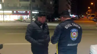 Aksaray polisinden trafik güvenliği için sivil araçlarla denetim
