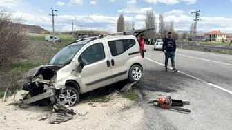 Aksaray’da 3 aracın karıştığı kazada 7 kişi yaralandı