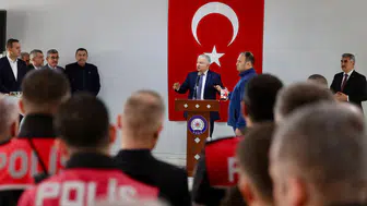 Vali Duru’dan Polis Teşkilatı’na Anlamlı Mesaj