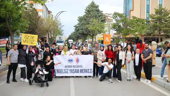 Engelliler Haftası’nda Aksaray’da Anlamlı Farkındalık Yürüyüşü