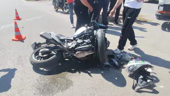 Aksaray'da kamyonet ile motosiklet çarpıştı:1 ölü