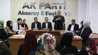 AK Parti Aksaray Kadın Kolları’ndan Dijital Okuryazarlık Eğitimi