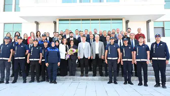 Yeni Hizmet Binasında İlk Mesai, İlk Bayramlaşma