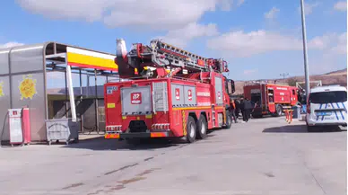 Aksaray’da petrol istasyonunun deposunda çıkan yangın korkuttu