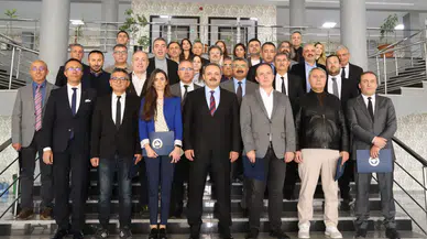 Aksaray Üniversitesi’nde akademik   ve bilimsel başarılar ödüllendirildi