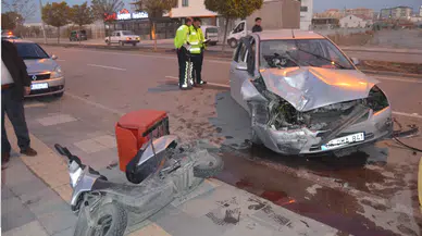 Park halindeki 3 araca çarpan alkollü sürücü, sağlık çalışanına "Beni morga götürün" dedi