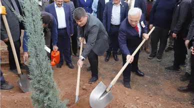 24 Kasım Öğretmenler Günü Hatıra   Ormanında 5 Bin Fidan Toprakla Buluştu