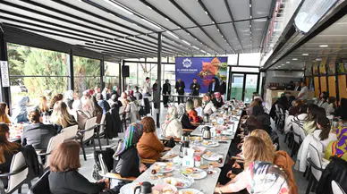 Başkan Dinçer, Öğretmenler Günü’nde Belediyede   Görev Yapan Eğitimcilerle Bir Araya Geldi