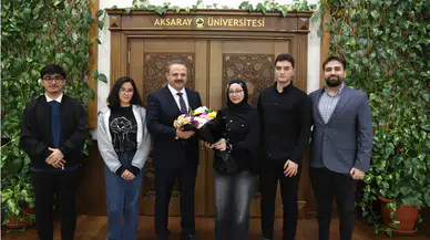 ASÜ ESN Topluluğu’ndan Rektör   Arıbaş’a Öğretmenler Günü ziyareti