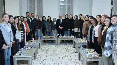 Vali Kumbuzoğlu KYK Aksaray Kız Öğrenci Yurdunu ziyaret etti