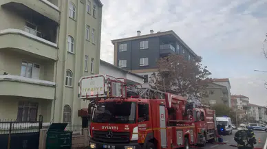 Balkonda çıkan yangın korkuttu