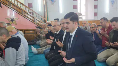 Ortaköy’de Kaymakam Şenol Esmer İçin Mevlid-i Şerif Programı Düzenlendi