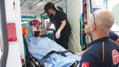 Silah Temizlerken Elinden Vuruldu