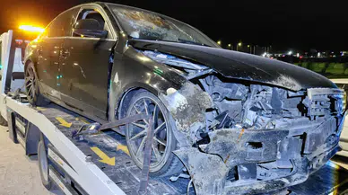 Eskil'de Otomobilin Domuza Çarptığı Anlar Kamerada