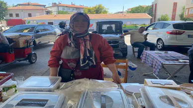 Hanım Eli Pazarı’ndan Kazandığı Gelirle Çocuğunun Eğitimine Destek Oldu