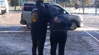 3 evi soyan hırsız, 90 kamera incelenerek çaldığı eşyalarla yakalandı