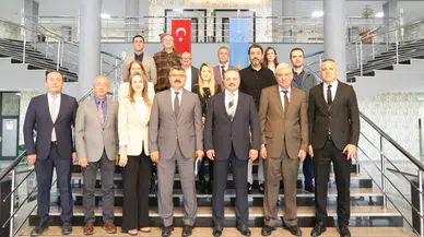 ASÜ Kimya Bölümünün uluslararası başarısına Rektör Arıbaş’tan tebrik