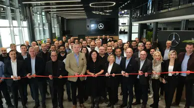 Mercedes-Benz Türk Aksaray Müşteri Merkezi yenilenen yüzüyle hizmete açıldı