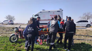 Aksaray’da 3 teklerli motosikletin devrildi: Karı koca yaralandı