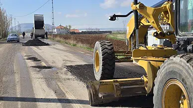 İl Özel İdaresi Yol Bakım Onarım Çalışmaları Devam Ediyor