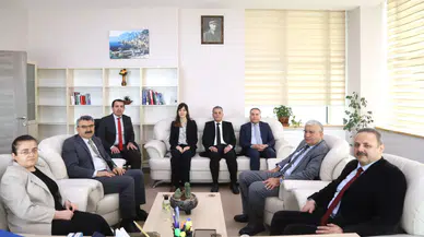 ASÜ Rektörü Arıbaş’tan avukatlara anlamlı ziyaret