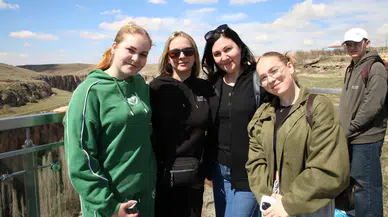 Öğrenciler Cam Terasa Ve Tarihi Güzelliklere Hayran Kaldı