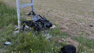 Elektrik Direğine Çarpan Motosiklet Sürücüsü Hayatını Kaybetti