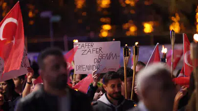 Aksaray'da Cumhuriyet yürüyüşü düzenlendi