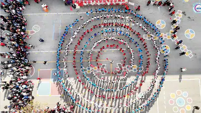 29 Ekim Koreografisini izleyin