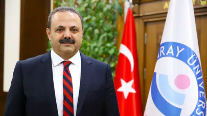 Rektör Arıbaş: Şanlı mücadelemizi Cumhuriyet’le taçlandırdık