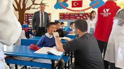 Köy okullarında 120 öğrenciye ağız ve diş taraması yapıldı