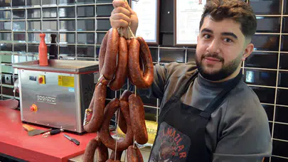 Ekecik Sucuğu Lezzetiyle Dalak Çatlatıyor