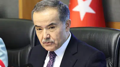 “Bütün insanlar hür, haysiyet ve haklar bakımından eşit doğarlar”