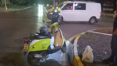 Motosiklet ile otomobil çarpıştı: 1 yaralı