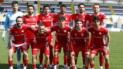 Siyah beyazlı ekip Soma deplasmanında lige merhaba diyecek