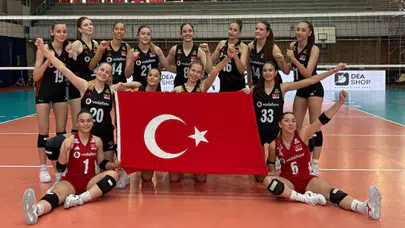 U17 Sultanları Kosova engelini set vermeden geçti