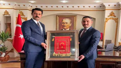 Kaymakam Mehmet Bek’i hayırlı oysun ziyareti
