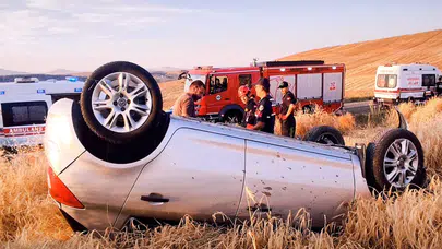 Aksaray'da otomobil takla attı: 2 yaralı