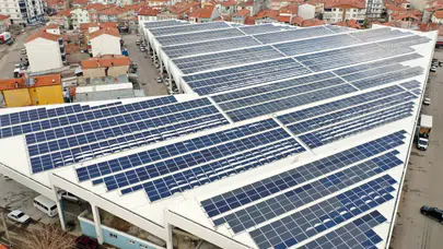 Aksaray Belediyesi Güneş Enerjisi Yatırımlarını Büyütüyor
