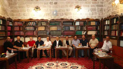 Aydoğdu ve Aktürk gazetecilerle buluştu